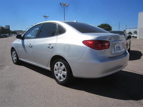 Hyundai Elantra 2009 photo 1