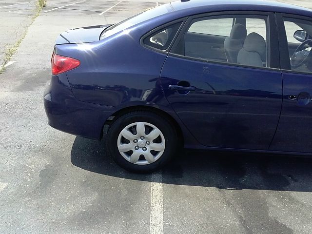 Hyundai Elantra 2009 photo 2