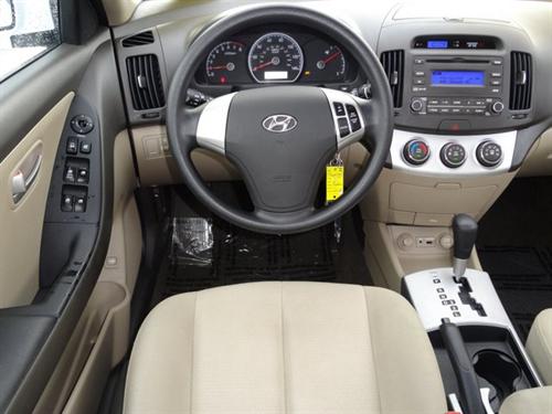 Hyundai Elantra 2009 photo 1