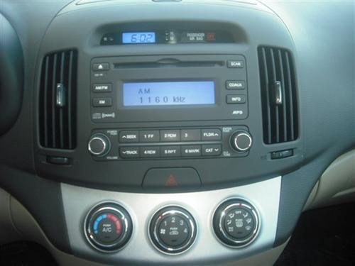 Hyundai Elantra 2009 photo 3