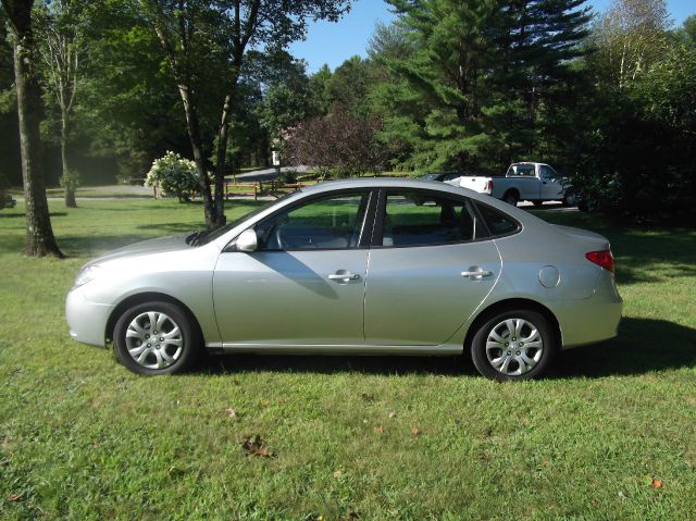 Hyundai Elantra 2009 photo 3