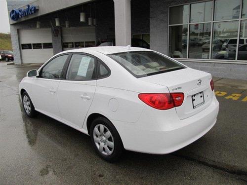 Hyundai Elantra 2009 photo 3