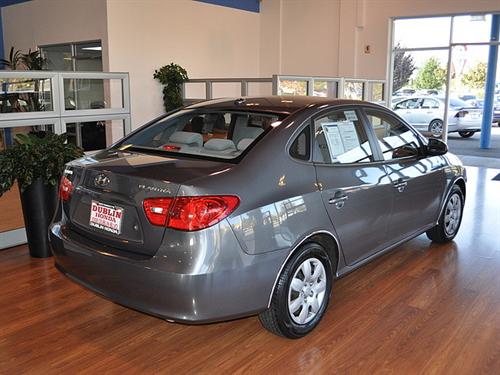 Hyundai Elantra 2009 photo 2