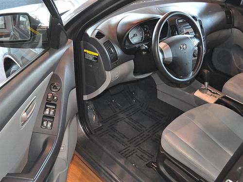 Hyundai Elantra 2009 photo 3