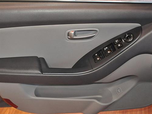 Hyundai Elantra 2009 photo 4
