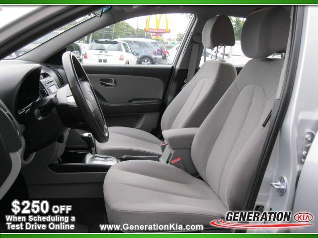 Hyundai Elantra 2010 photo 4