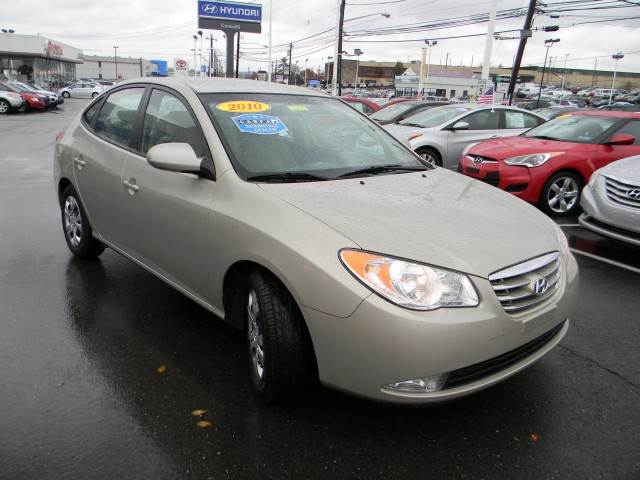 Hyundai Elantra 2010 photo 1