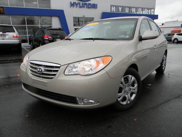 Hyundai Elantra 2010 photo 2