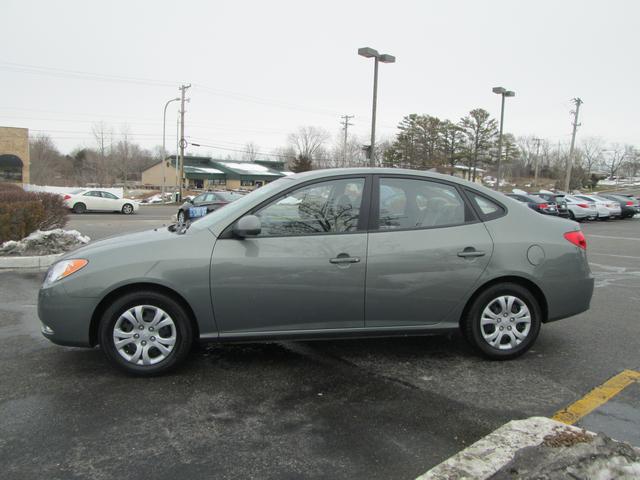 Hyundai Elantra 2010 photo 4