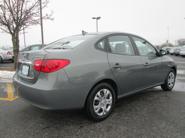 Hyundai Elantra 2010 photo 5