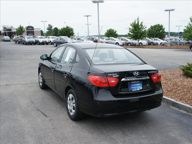 Hyundai Elantra 2010 photo 2