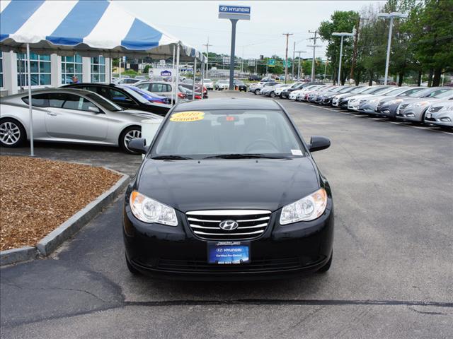 Hyundai Elantra 2010 photo 4