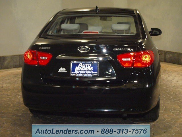 Hyundai Elantra 2010 photo 2