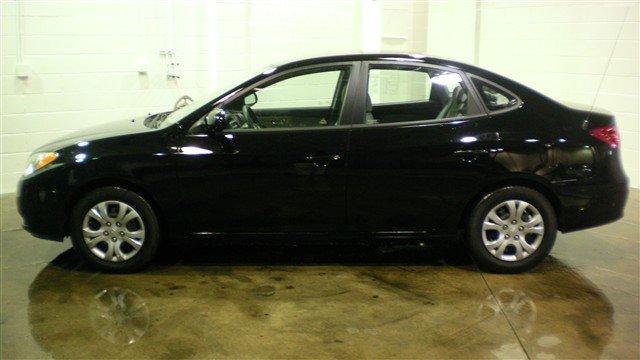 Hyundai Elantra 2010 photo 1