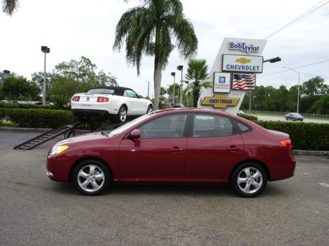 Hyundai Elantra Sport V6 4DR Other