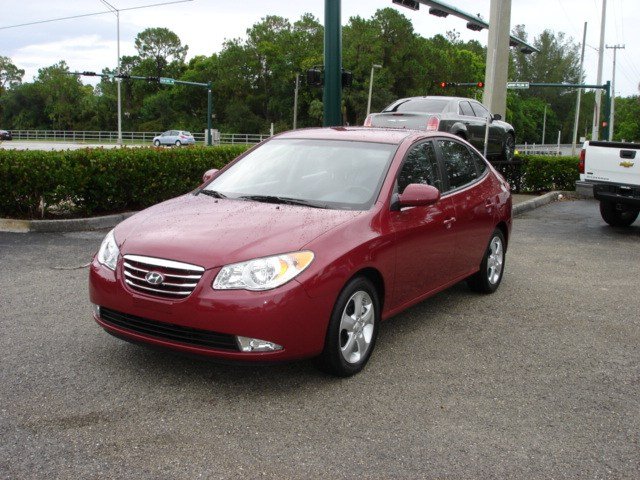 Hyundai Elantra 2010 photo 3