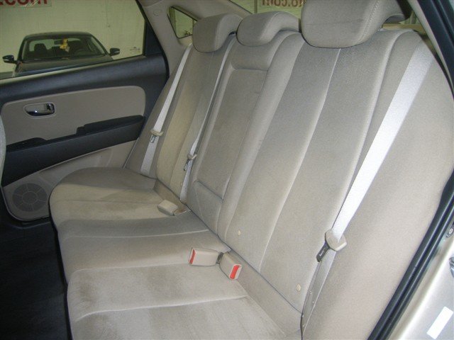 Hyundai Elantra 2010 photo 4