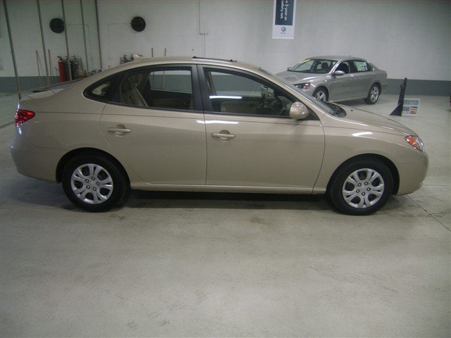 Hyundai Elantra 2010 photo 5