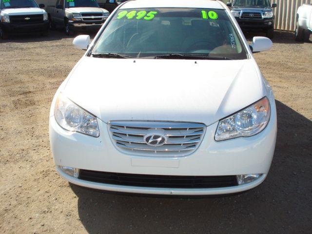 Hyundai Elantra 2010 photo 2