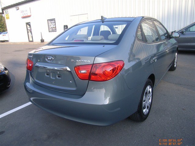 Hyundai Elantra 2010 photo 4