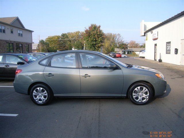 Hyundai Elantra 2010 photo 5