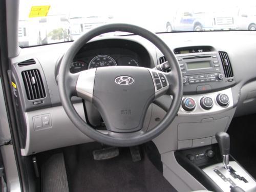 Hyundai Elantra 2010 photo 5