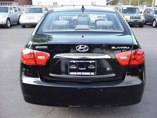 Hyundai Elantra 2010 photo 4