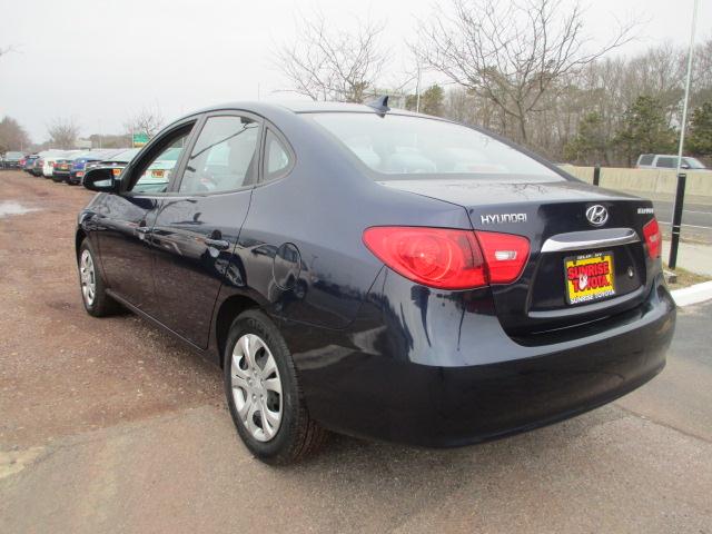 Hyundai Elantra 2010 photo 4
