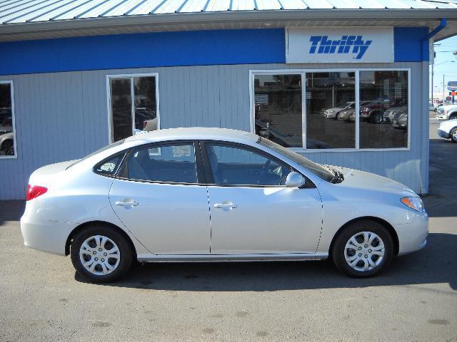 Hyundai Elantra 2010 photo 2