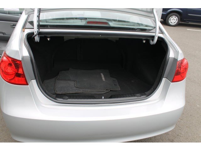 Hyundai Elantra 2010 photo 2