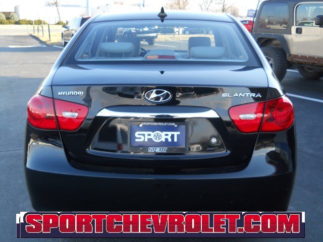 Hyundai Elantra 2010 photo 2