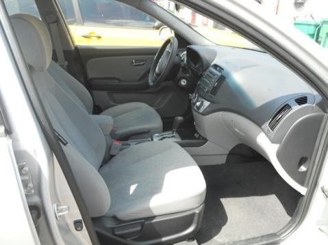 Hyundai Elantra 2010 photo 4