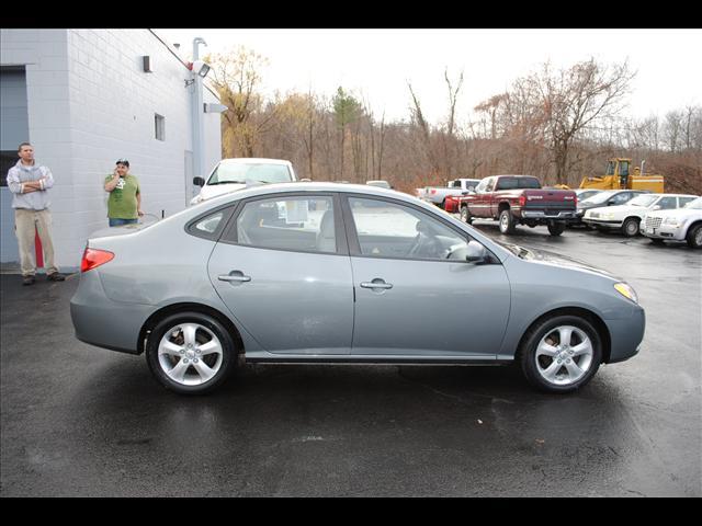 Hyundai Elantra 2010 photo 3