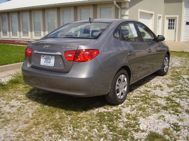 Hyundai Elantra Unknown Sedan