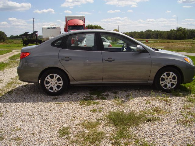 Hyundai Elantra 2010 photo 3