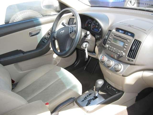 Hyundai Elantra 2010 photo 5