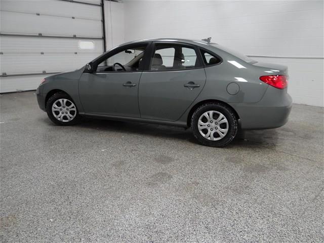 Hyundai Elantra 2010 photo 3