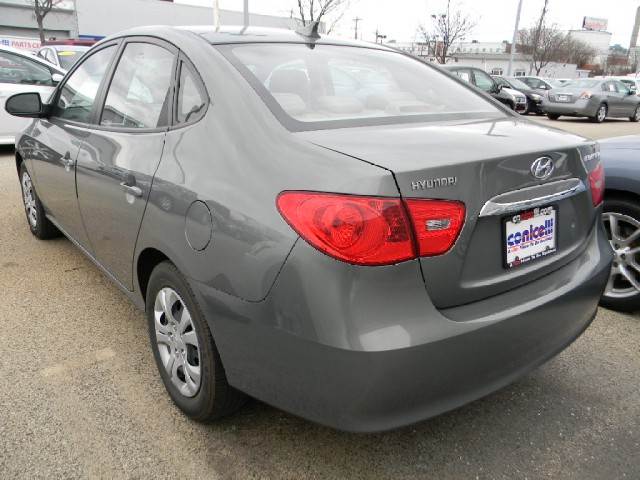 Hyundai Elantra Sport V6 4DR Unspecified