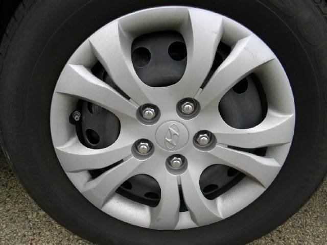 Hyundai Elantra 2010 photo 2