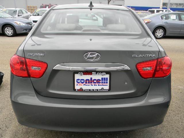 Hyundai Elantra 2010 photo 4