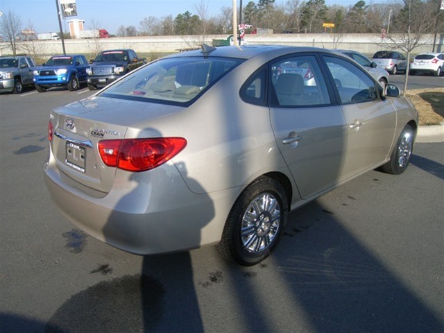 Hyundai Elantra Sport V6 4DR Unspecified