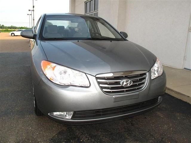 Hyundai Elantra 2010 photo 3