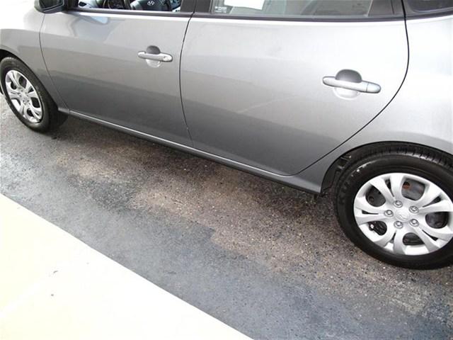 Hyundai Elantra 2010 photo 5