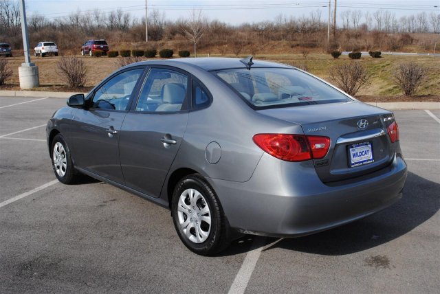 Hyundai Elantra 2010 photo 5