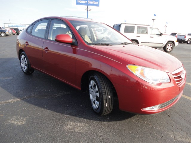 Hyundai Elantra 2010 photo 2