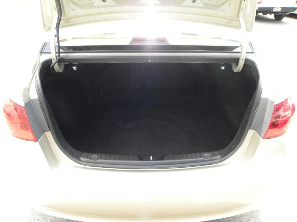 Hyundai Elantra 2010 photo 4