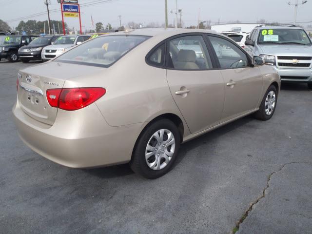 Hyundai Elantra 2010 photo 4
