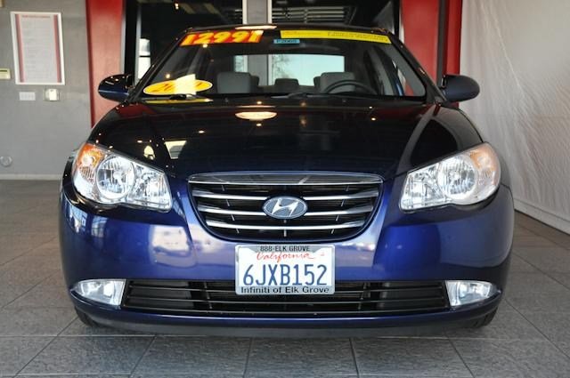 Hyundai Elantra 2010 photo 3