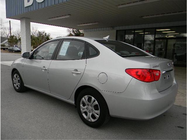 Hyundai Elantra 2010 photo 2