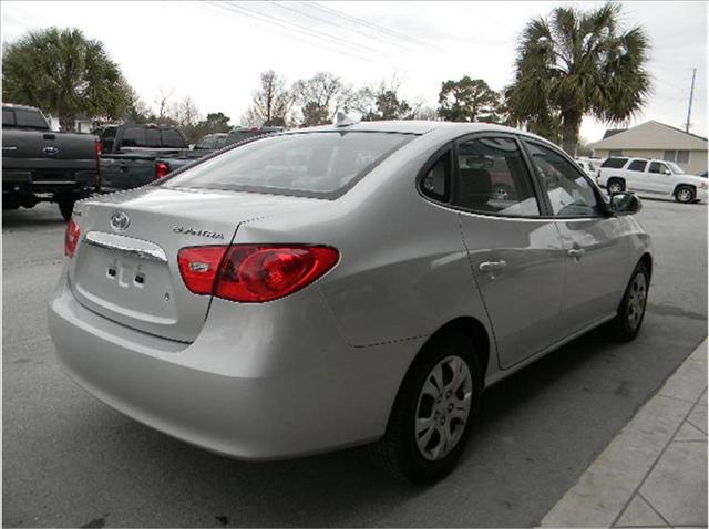 Hyundai Elantra 2010 photo 3